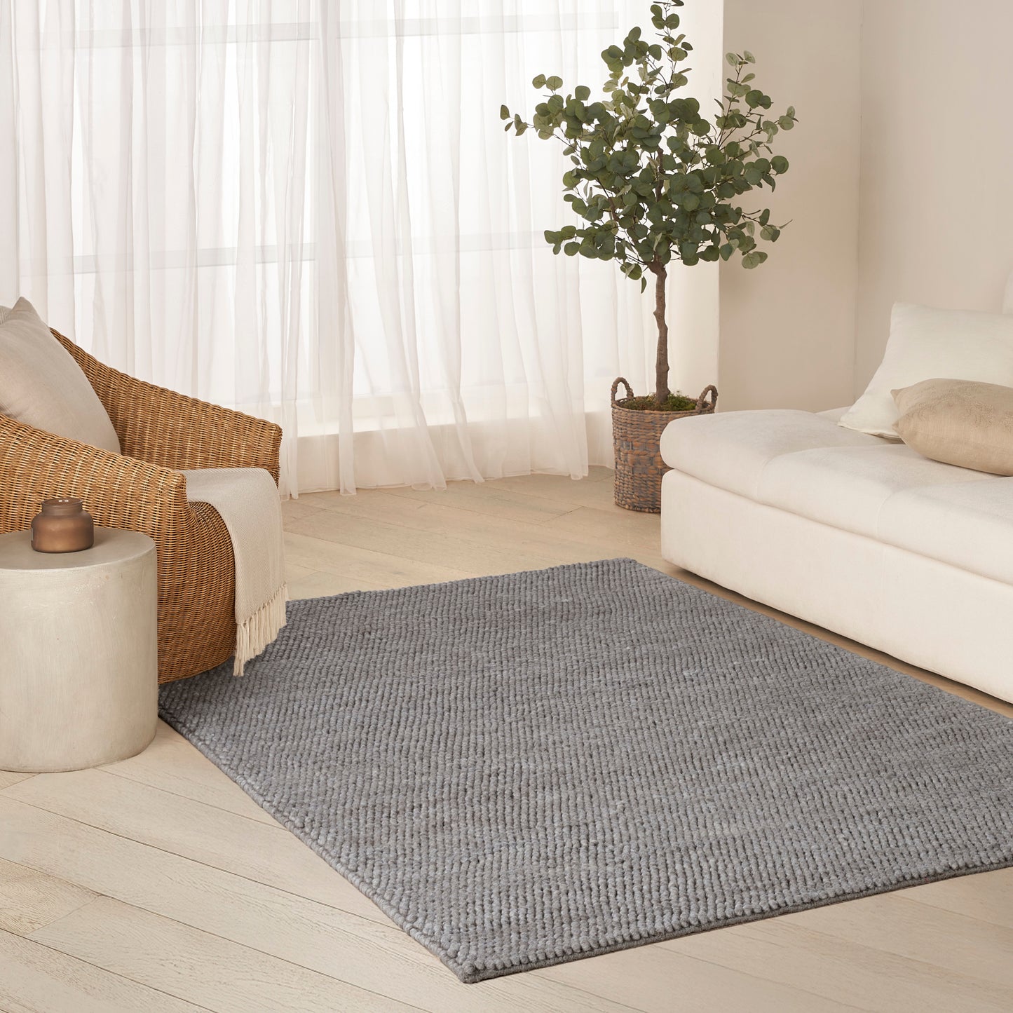 DKNY Pure Knots 5'3" x 7'3" Grey Modern Indoor Rug