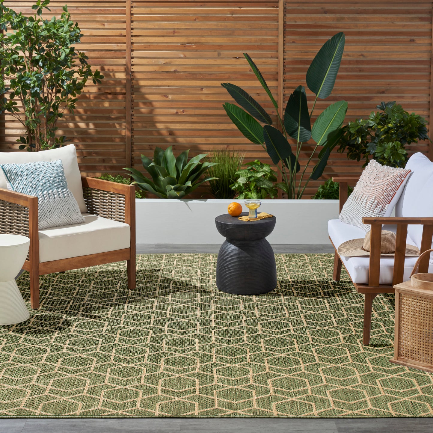 Nourison Horizon Indoor/Outdoor 8' x 10' Green Modern Rug