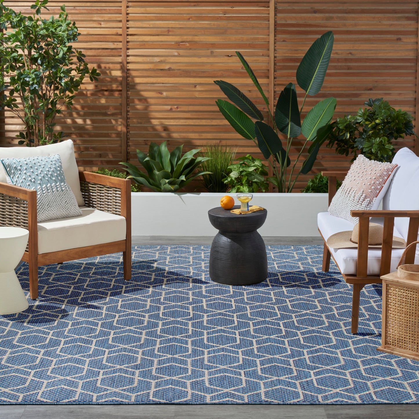 Nourison Horizon Indoor/Outdoor 8' x 10' Denim Modern Rug