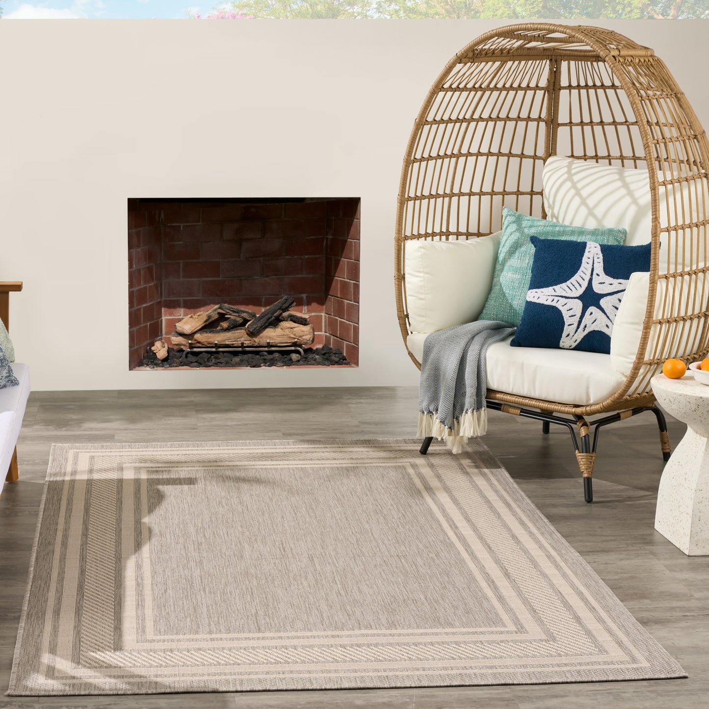 Nourison Horizon Indoor/Outdoor 4' x 6' Grey Modern Rug