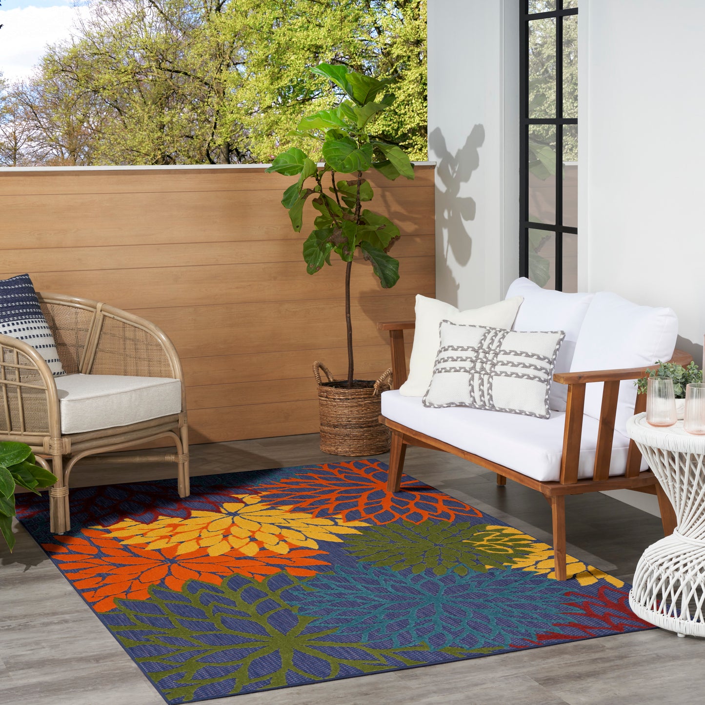 Nourison Aloha 6' x 9' Navy Multicolor Outdoor Rug