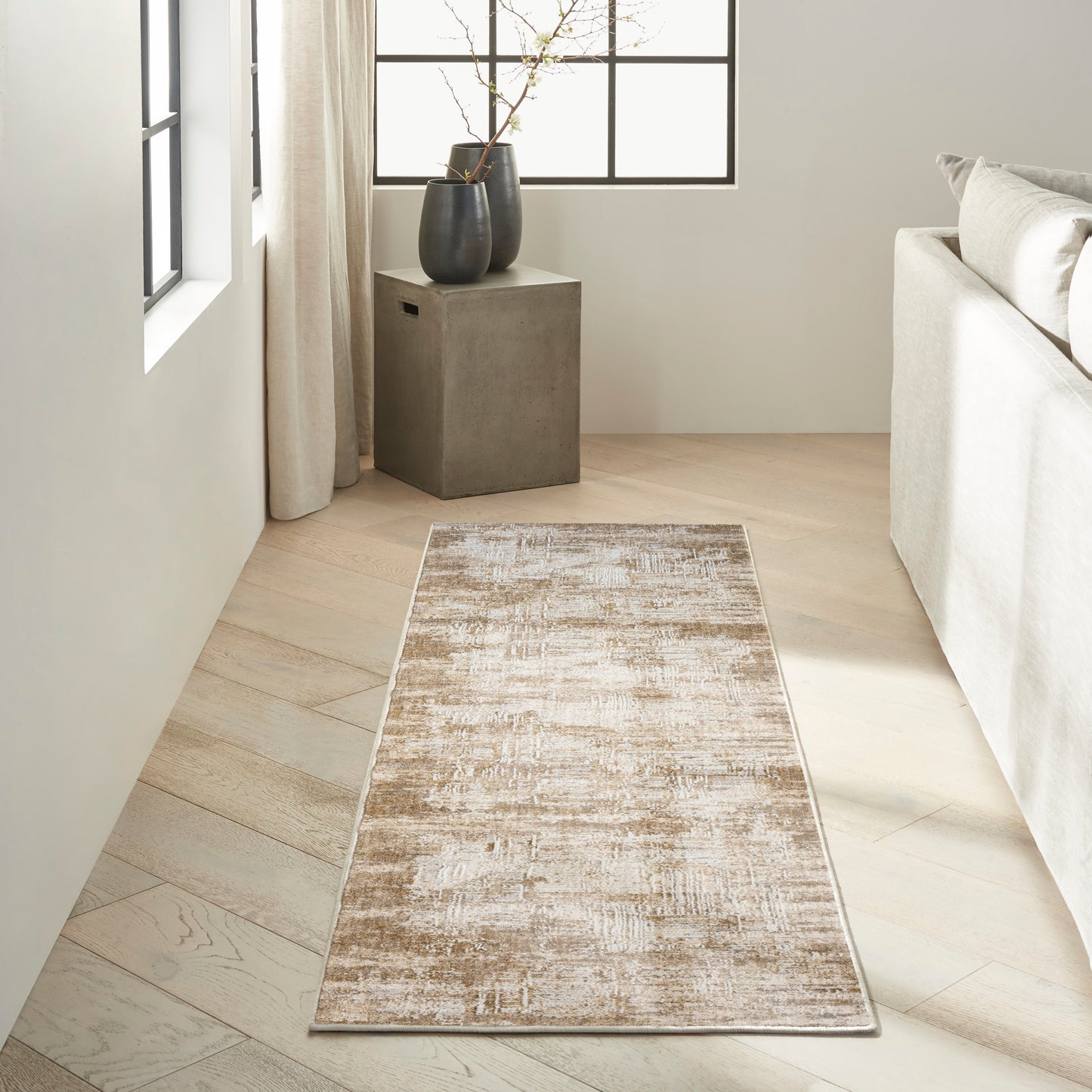 Calvin Klein CK078 Summit 2'2" x 10' Mocha Ivory Modern Indoor Rug