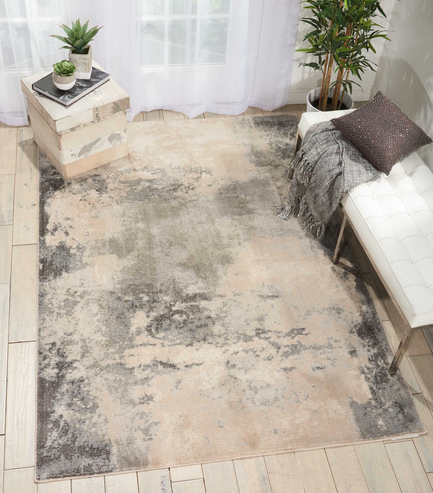 Nourison Maxell 5'3" x 7'3" Ivory/Grey Modern Indoor Rug
