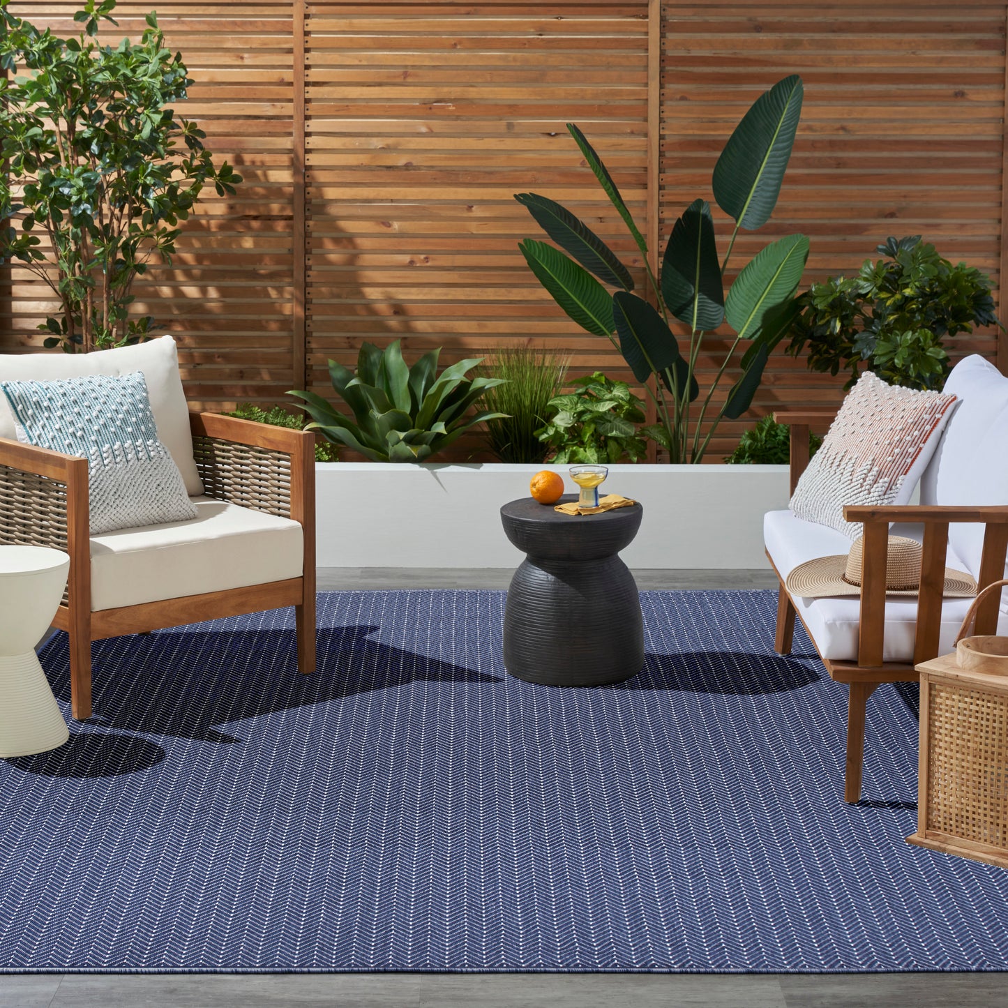 Nourison Horizon Indoor/Outdoor 9' x 12' Navy Modern Rug