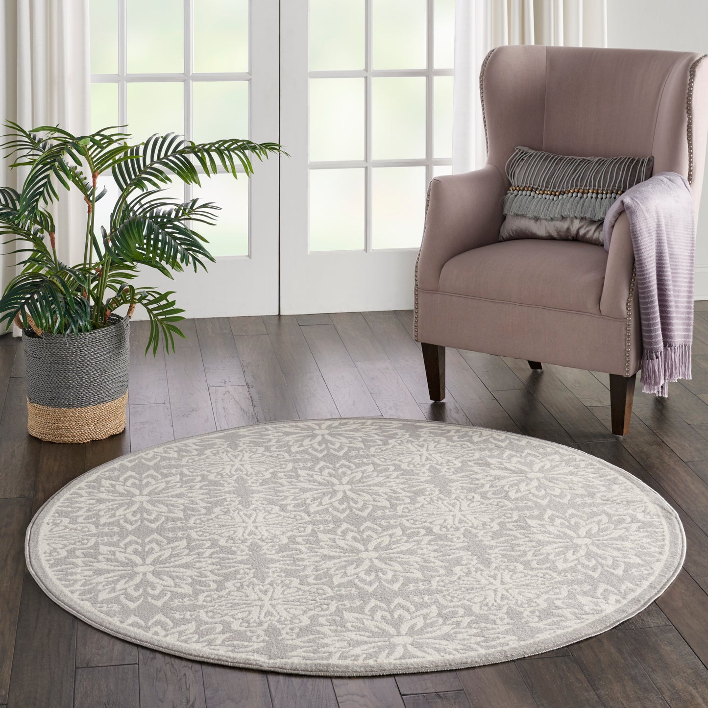 Nourison Jubilant 5'3" x Round Ivory/Grey Farmhouse Indoor Rug