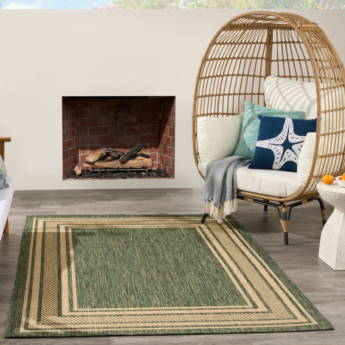 Nourison Horizon Indoor/Outdoor 4' x 6' Green Modern Rug