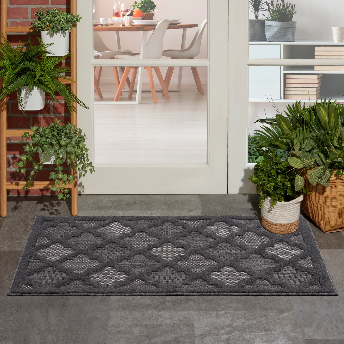 Nourison Easy Care 3' x 5' Charcoal Black Modern Rug