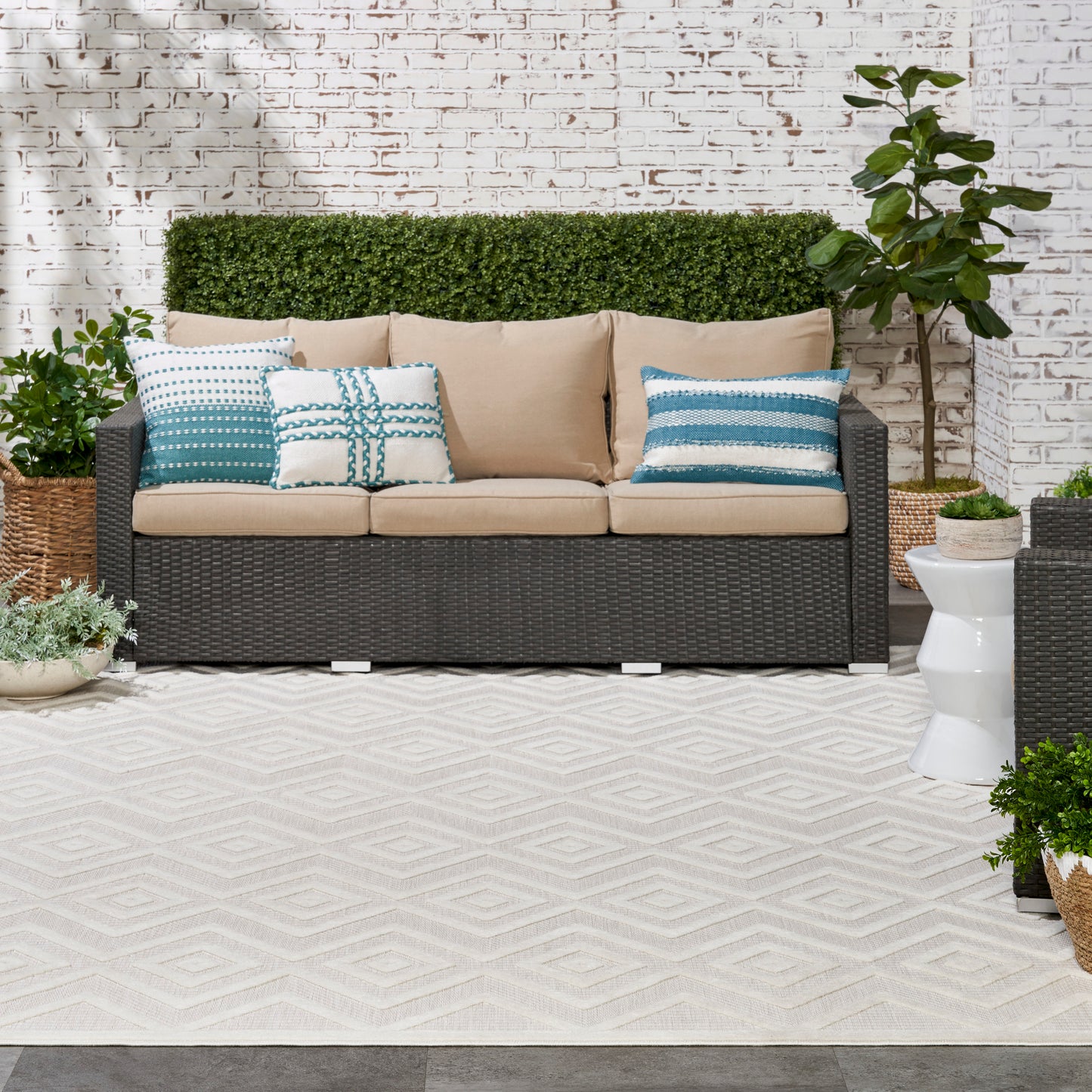 Nourison Versatile 9' x 12' Ivory White Modern Rug