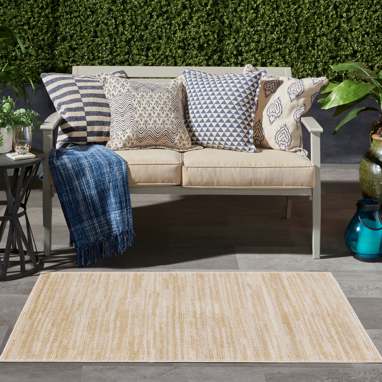 Nourison Nourison Essentials 3' x 5' Ivory Gold Outdoor Rug