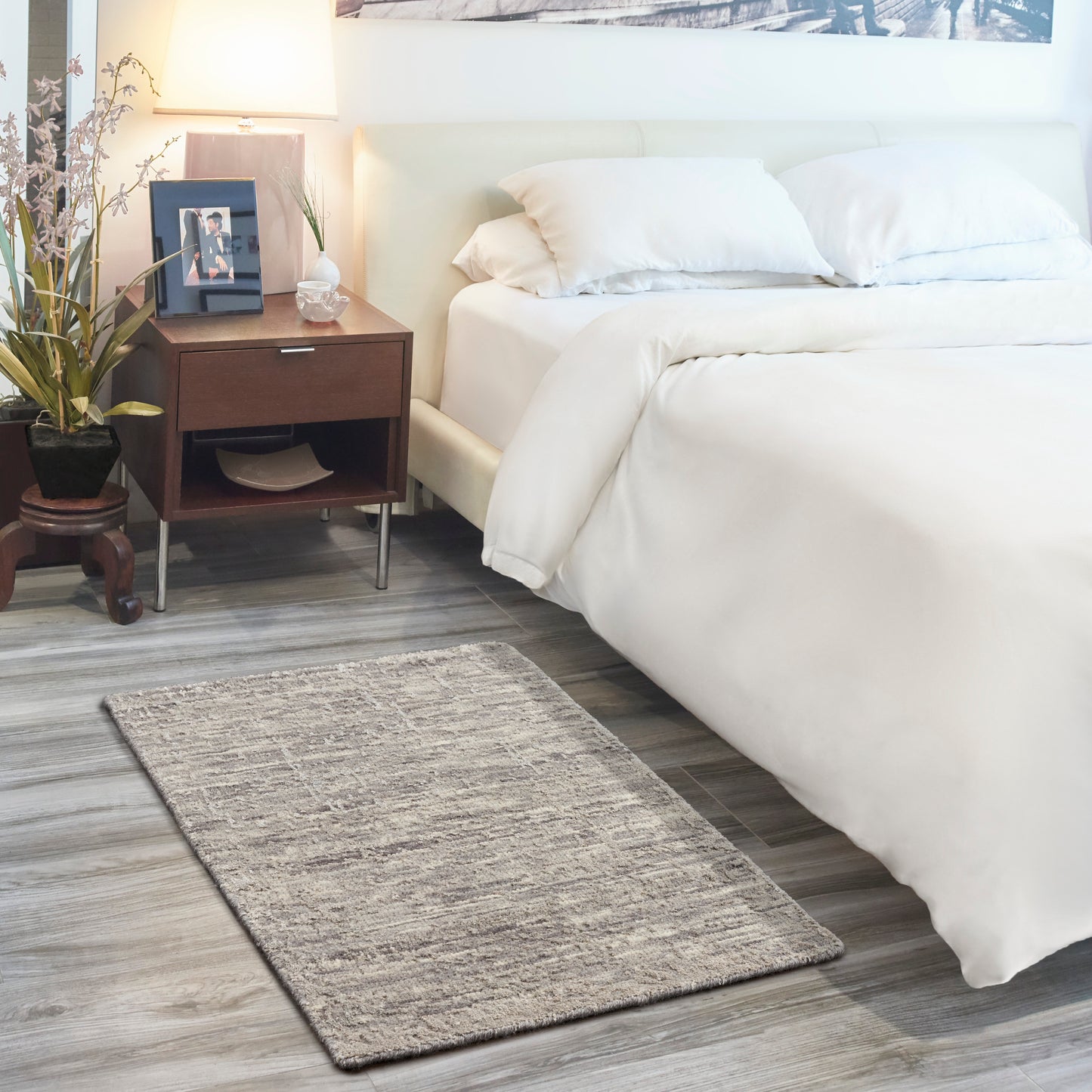 Nourison Luna 2' x 3' Grey Silver Modern Indoor Rug