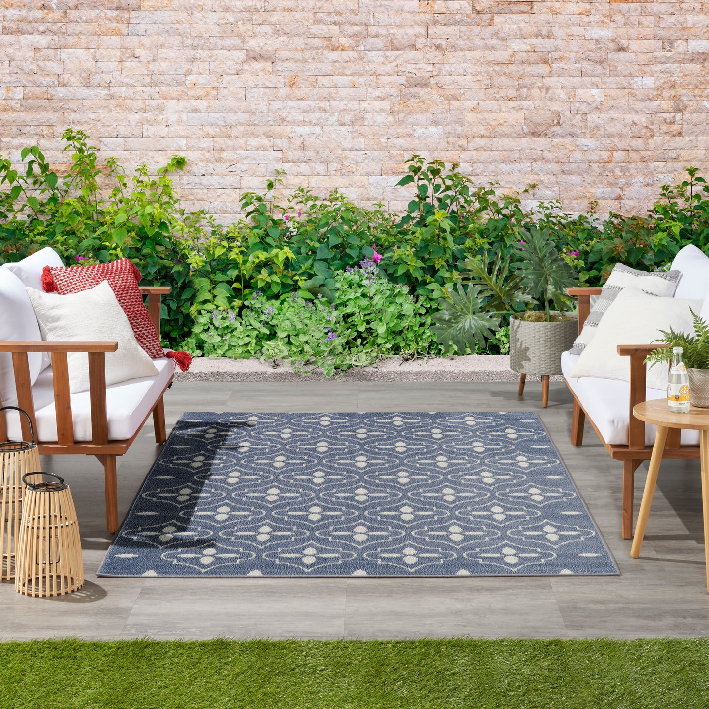 Nourison Nourison Essentials 4' x 6' Blue Ivory Modern Rug