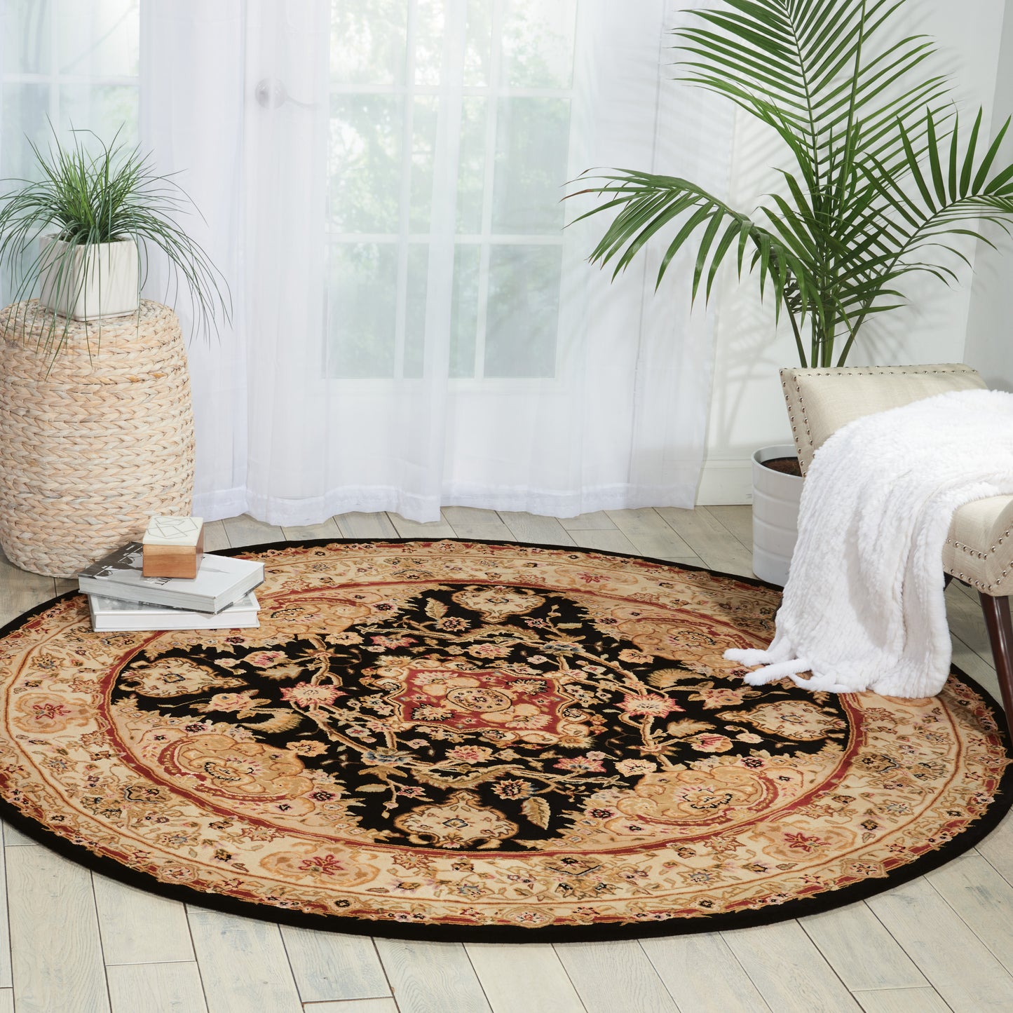 Nourison Nourison 2000 6' x Round Black Traditional Indoor Rug