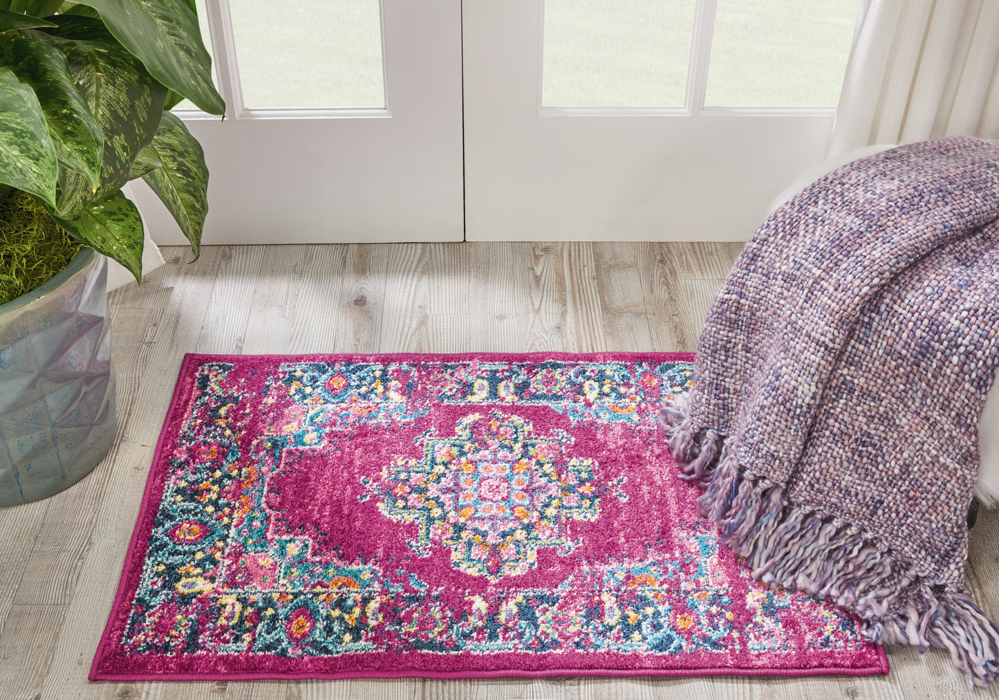 Nourison Passion 1'10" x 2'10" Fuchsia Bohemian Indoor Rug