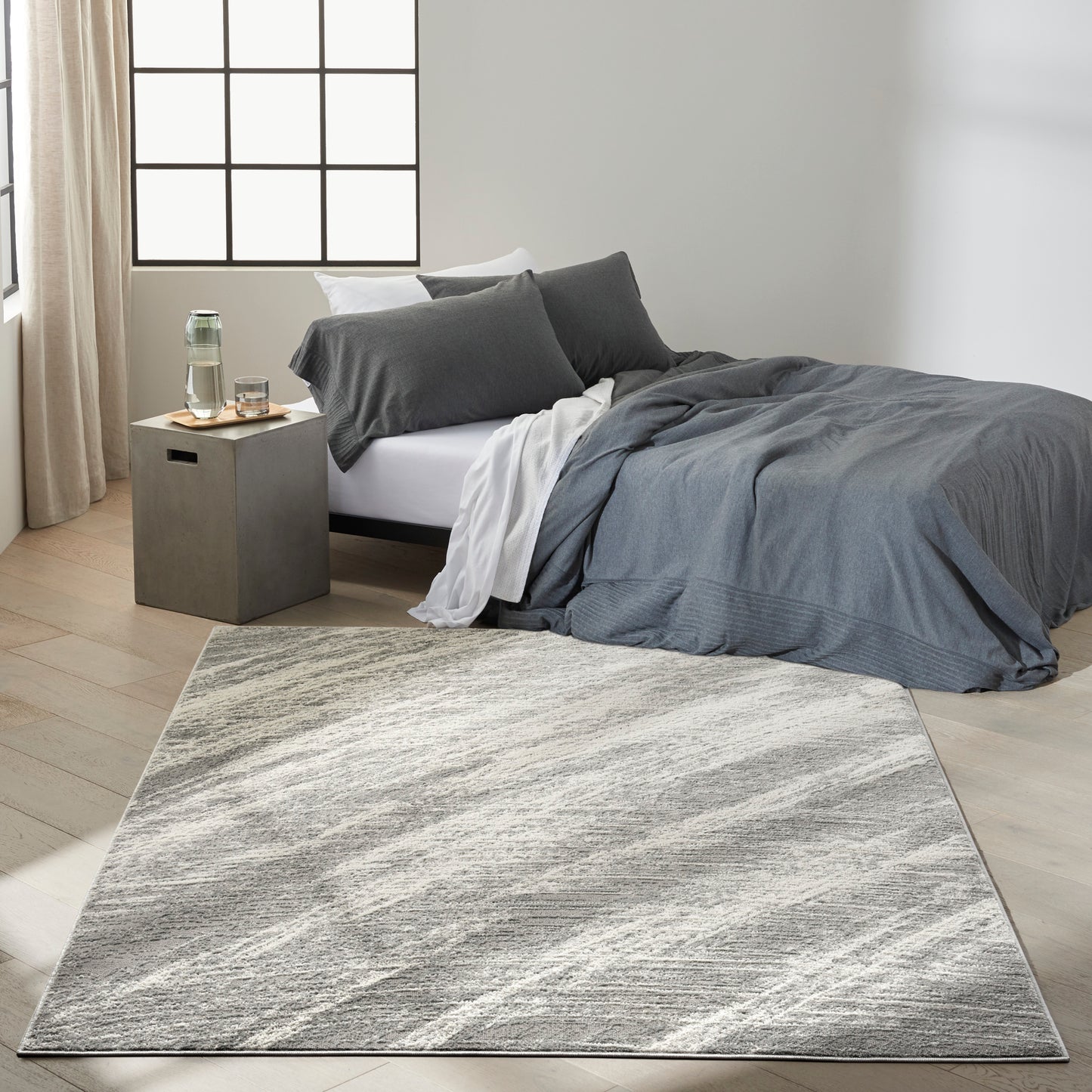 Calvin Klein CK011 Verdant 5'3" x 7'3" Ivory/Grey Modern Indoor Rug