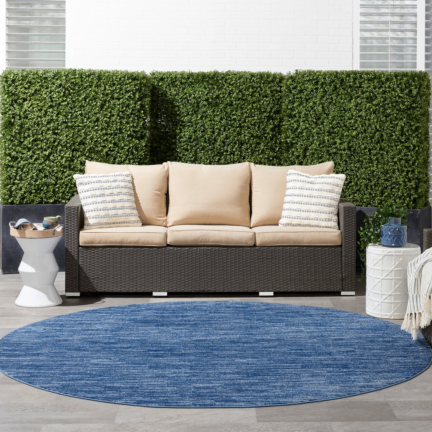 Nourison Nourison Essentials 10' x Round Navy Blue Outdoor Rug