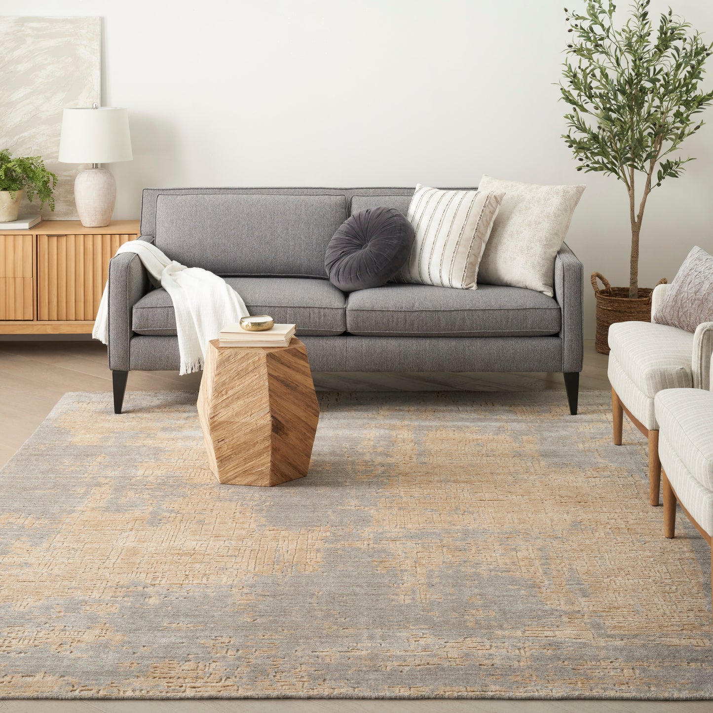Nourison Harmony 7'9" x 9'9" Grey Gold Modern Indoor Rug