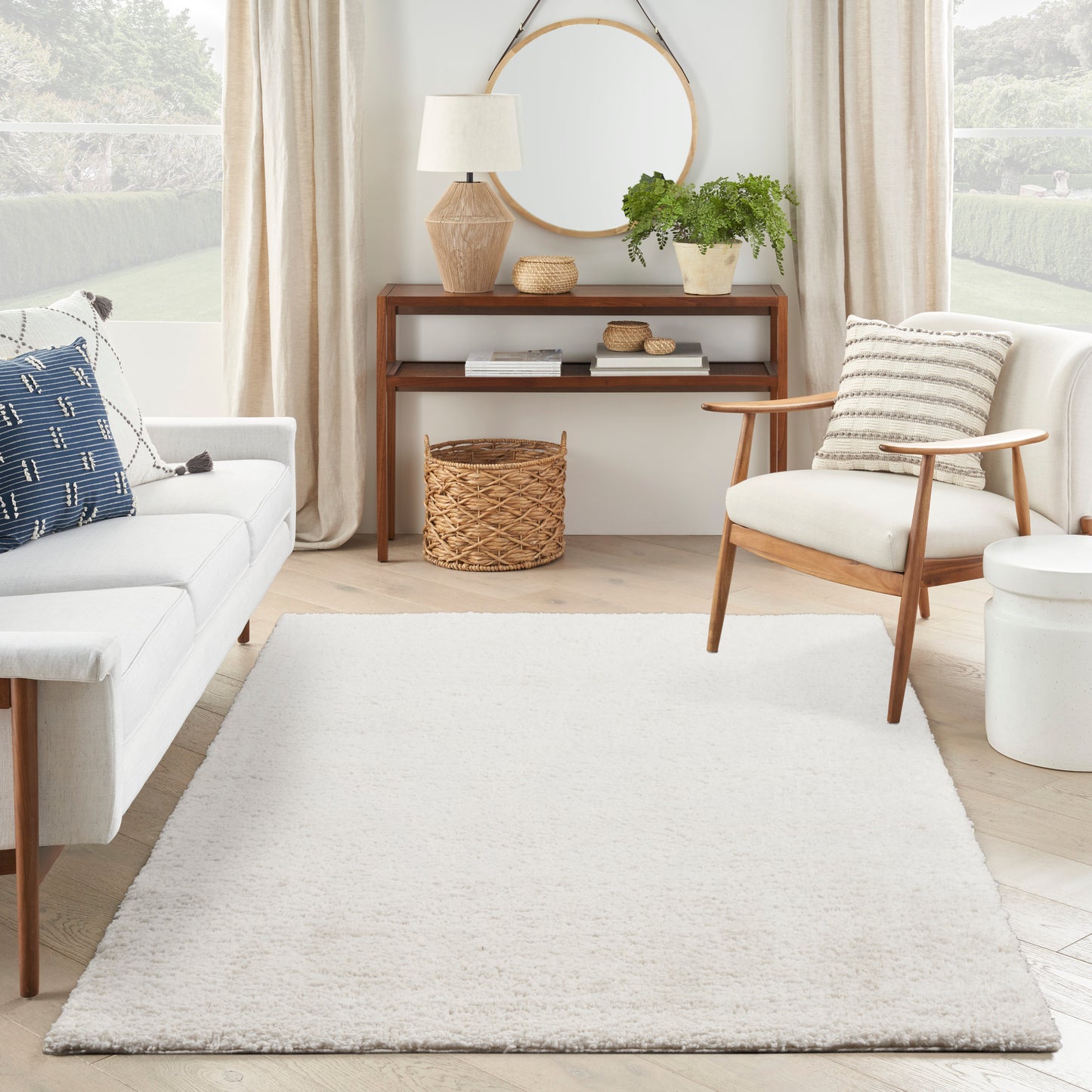Nourison Modern Shag 5'3" x 7' Ivory Modern Indoor Rug