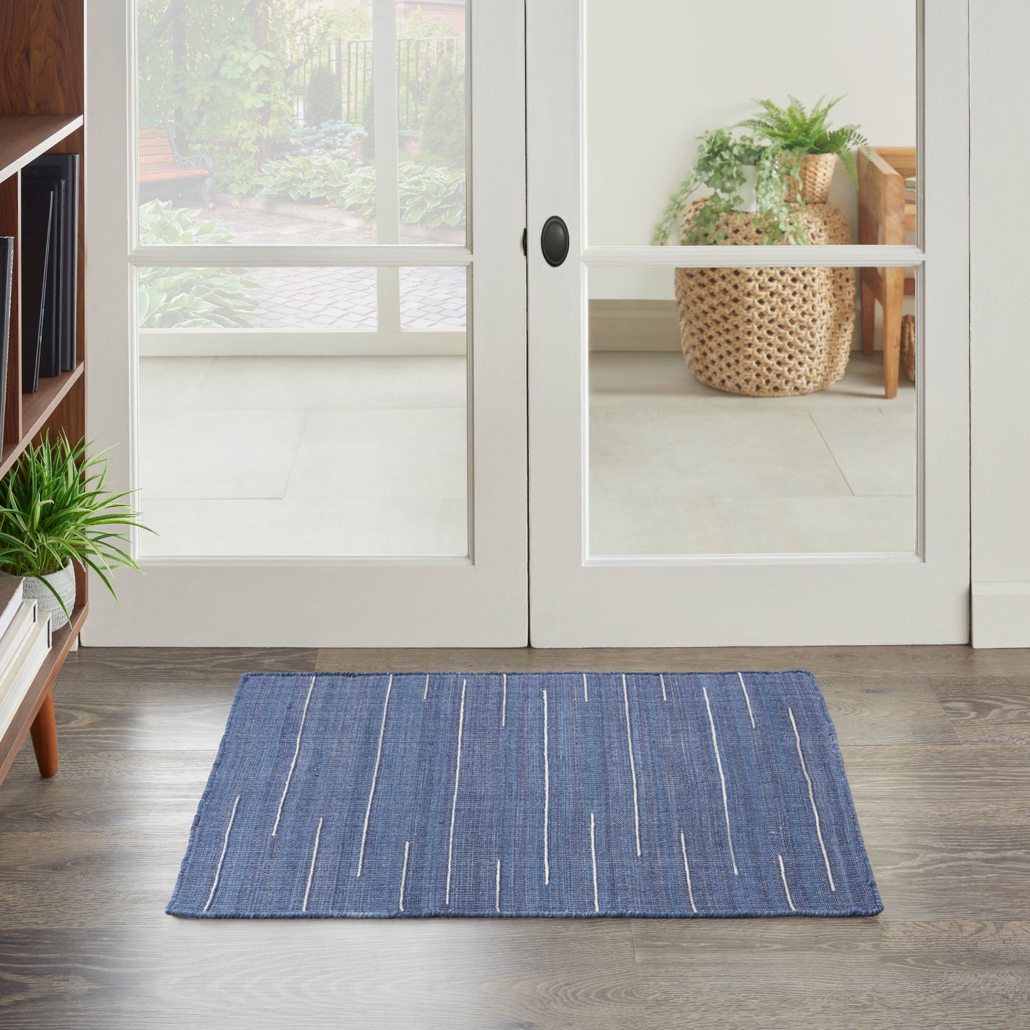 Nourison Interweave 2' x 3' Navy Modern Indoor Rug