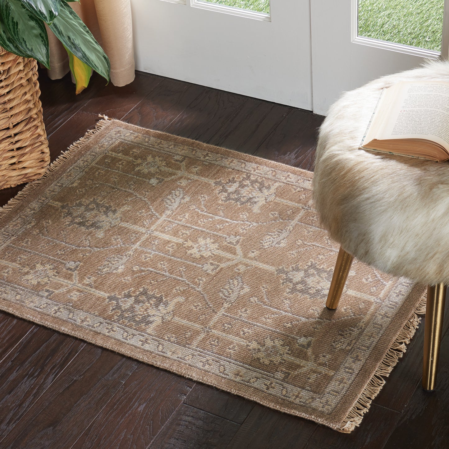 Nourison Aldora 2' x 3' Pewter Vintage Indoor Rug