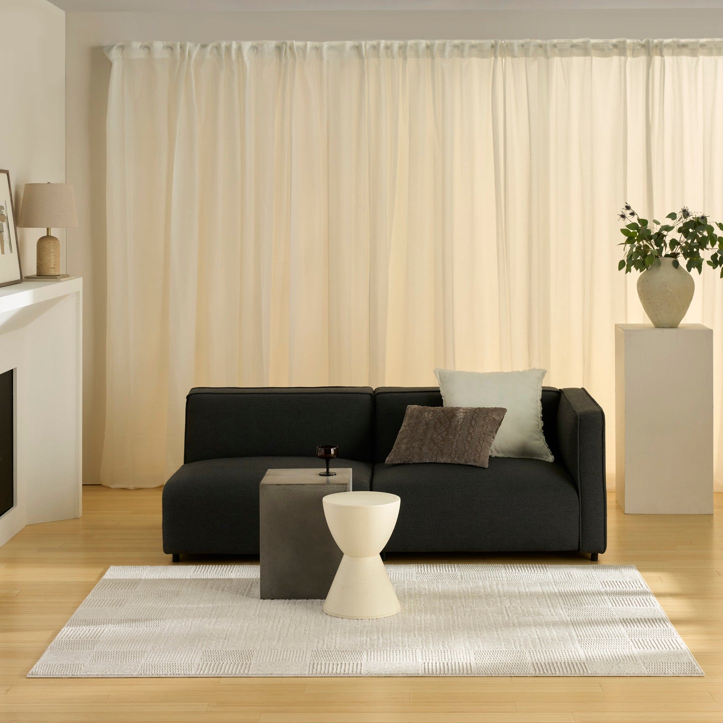Nourison Nordic 4' x 6' Ivory Grey Modern Indoor Rug