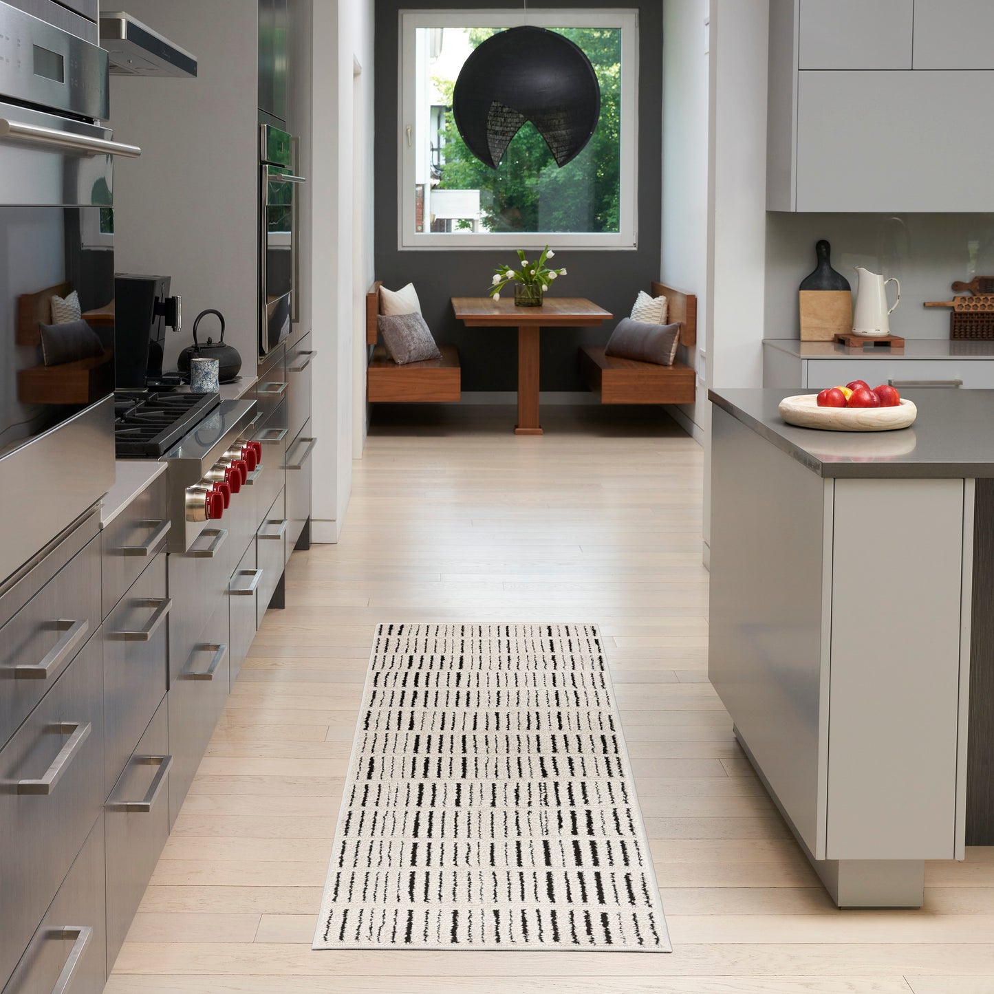 Nourison Modern Comfort 2'2" x 6' Ivory Black Scandinavian Indoor Rug