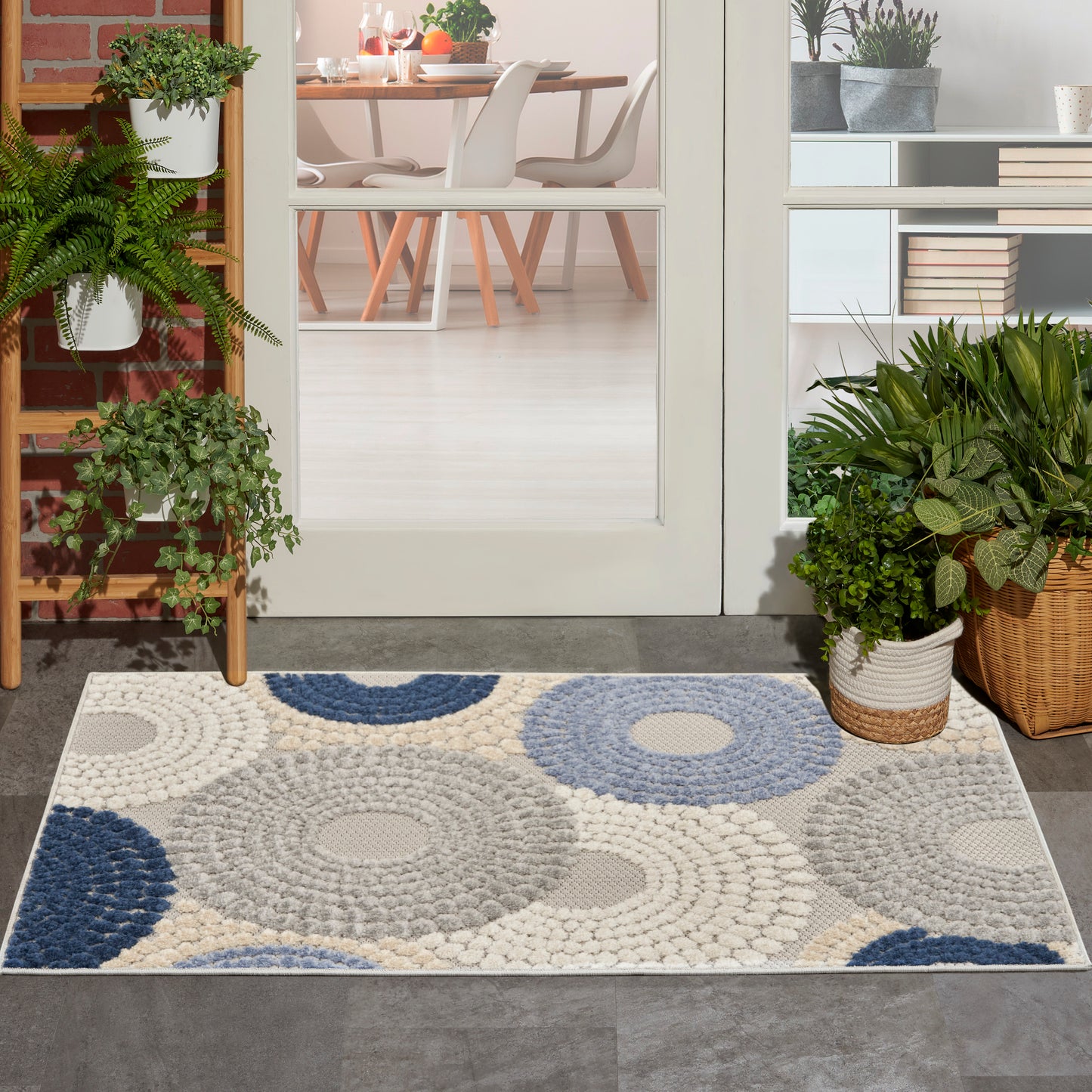 Nourison Aloha 2'8" x 4' Blue Grey Modern Rug