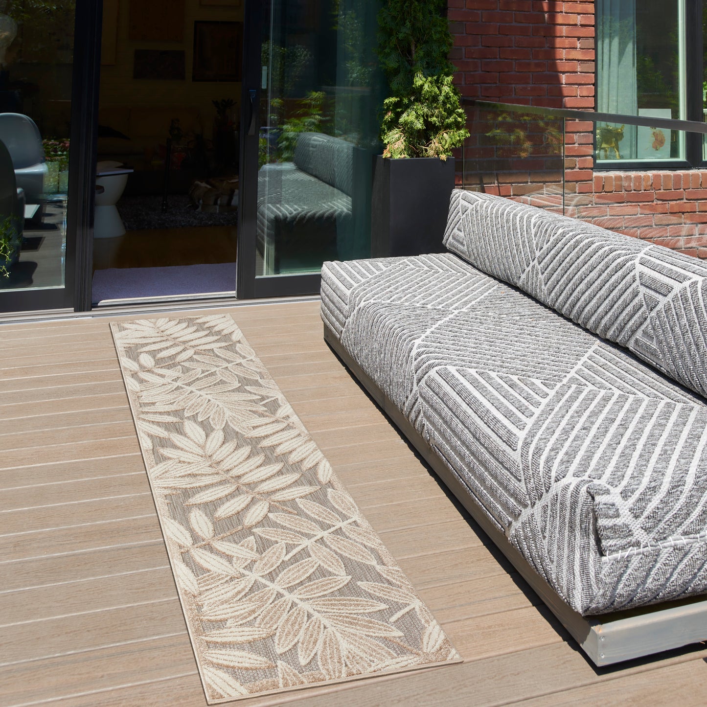 Nourison Aloha 2'3" x 10' Natural Tropical Rug