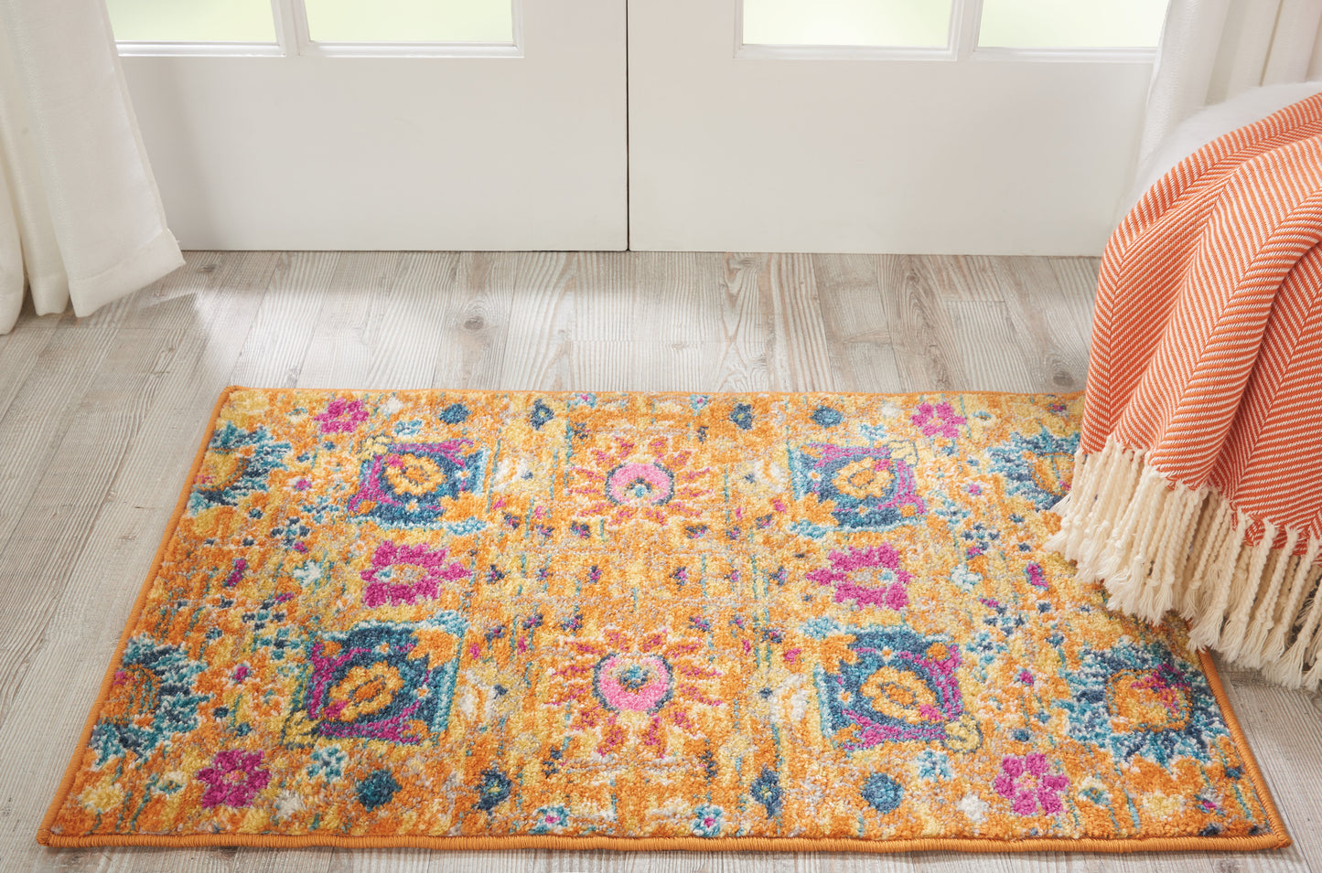 Nourison Passion 1'10" x 2'10" Sunburst Bohemian Indoor Rug