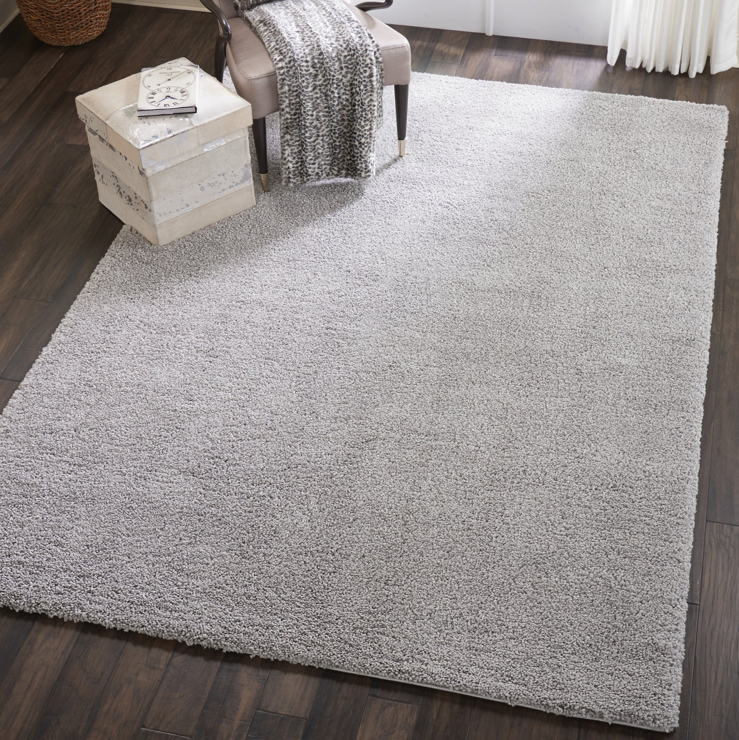 Nourison Malibu Shag 6'7" x 9'6" Silver Grey Shag Indoor Rug
