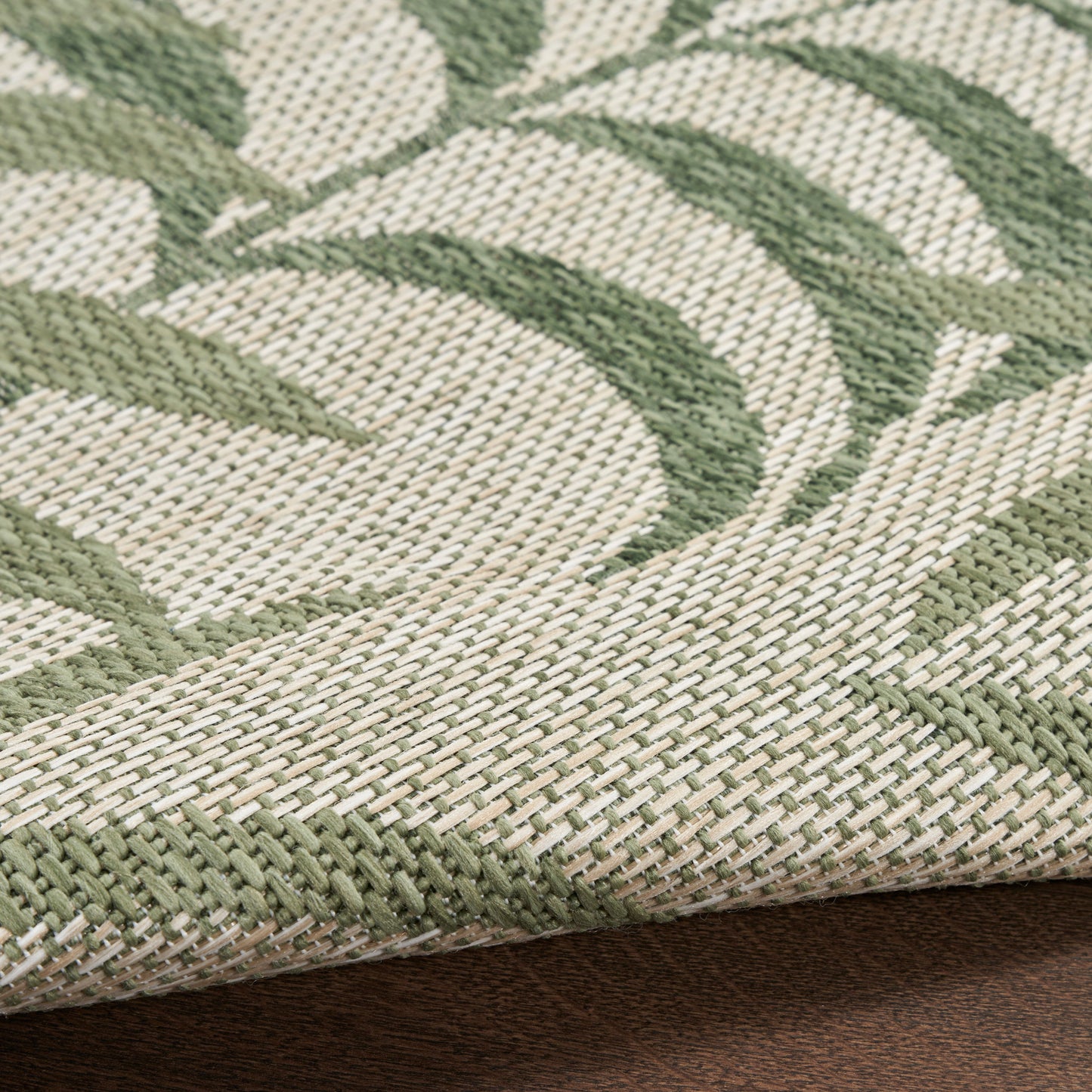 Nourison Garden Oasis 2' x 6' Ivory Green Tropical Rug