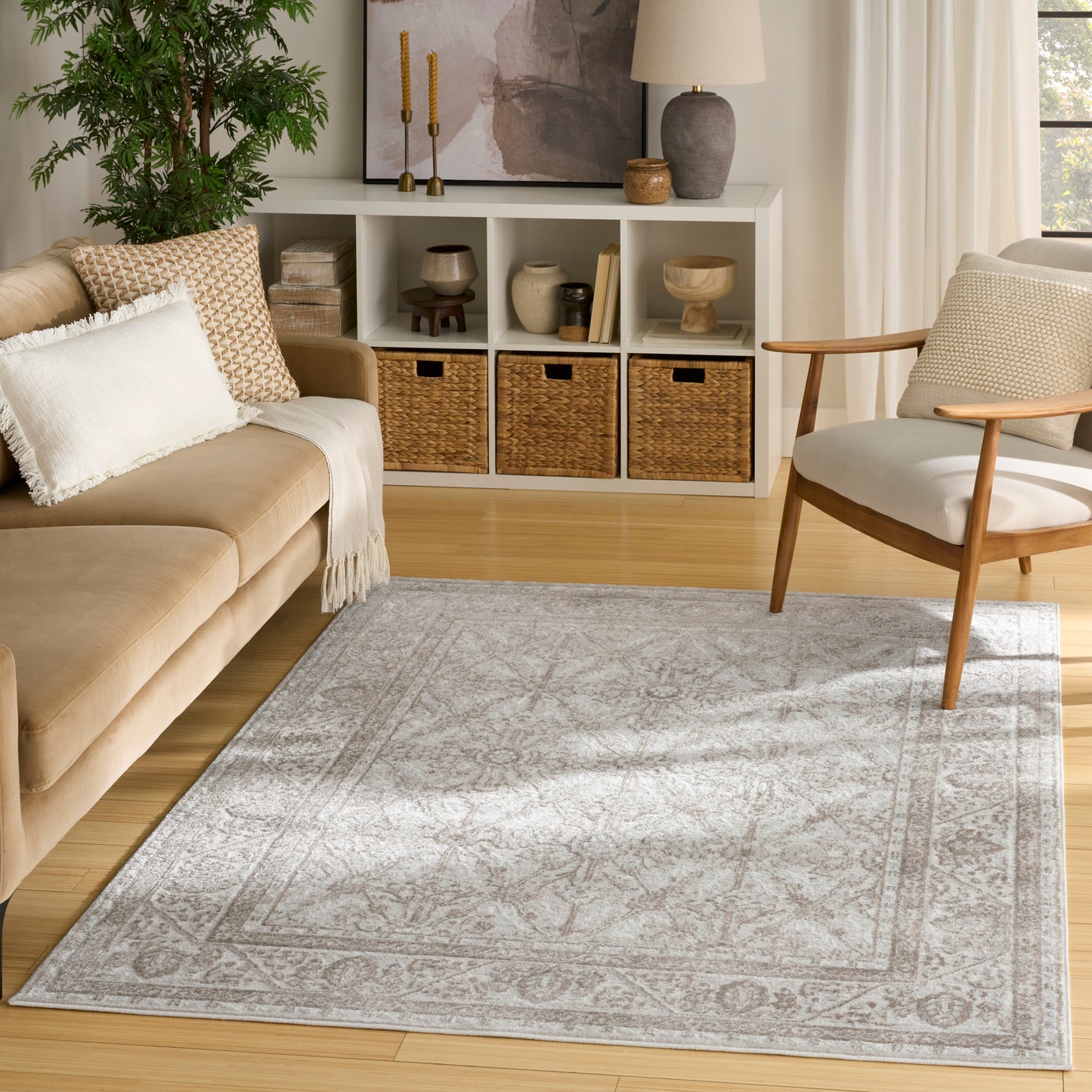 Nourison Dekor 5'3" x 7' Grey Vintage Indoor Rug