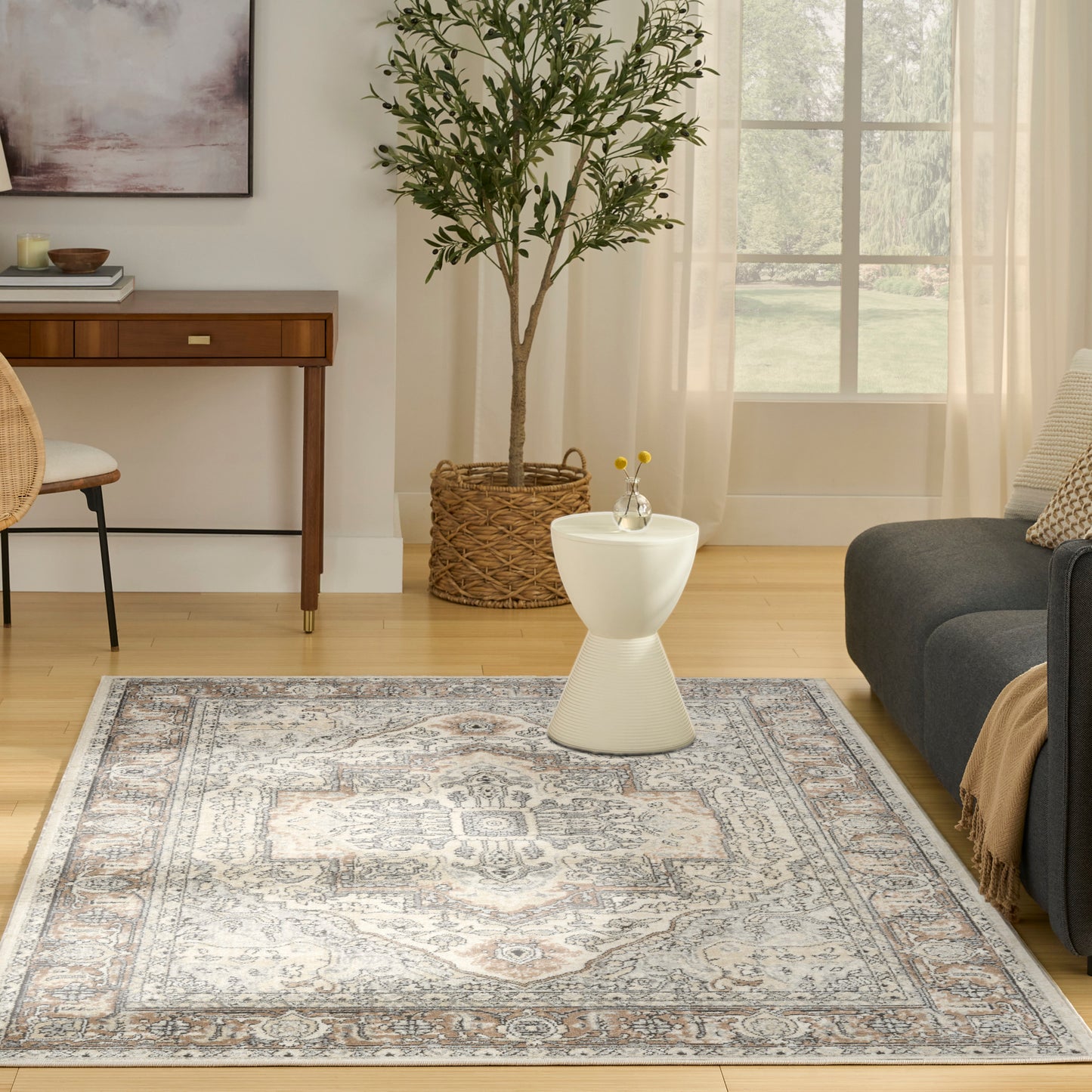 Nourison Quarry 6' x 9' Ivory Grey Taupe Vintage Indoor Rug