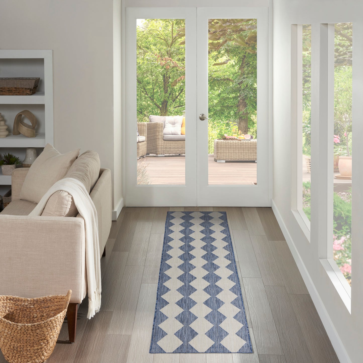 Nourison Positano 2' x 6' Navy Blue Modern Rug