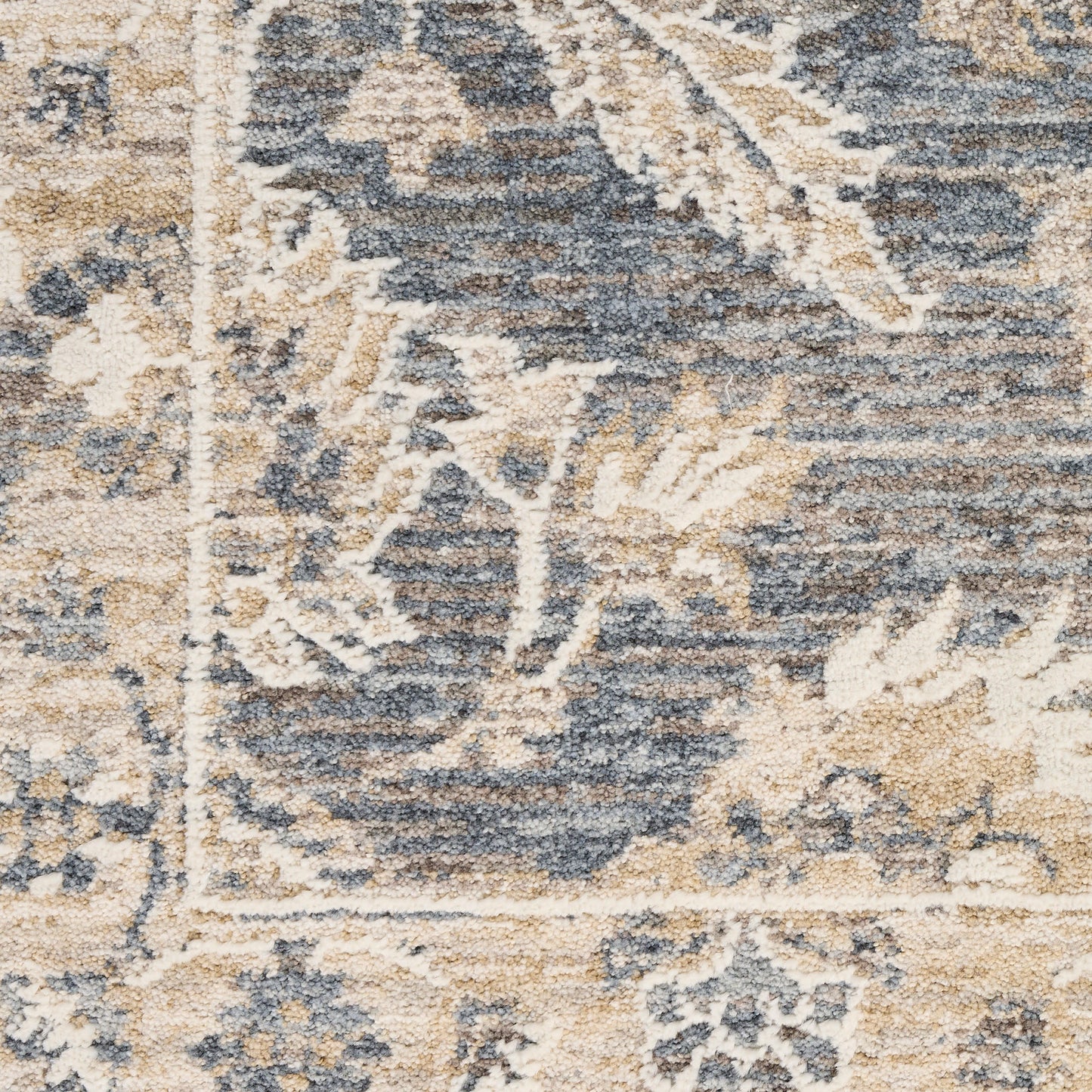 Nourison Retreat 5'3" x 7'6" Blue Vintage Indoor Rug