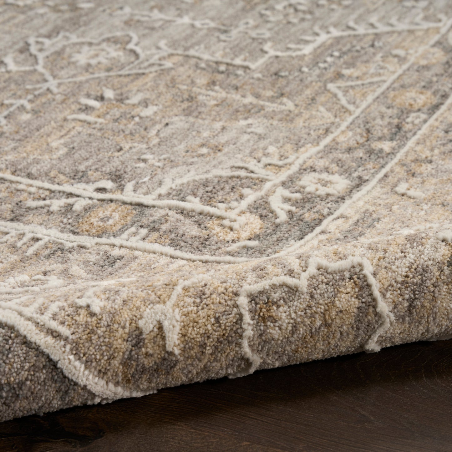 Nourison Retreat 5'3" x 7'6" Grey Vintage Indoor Rug