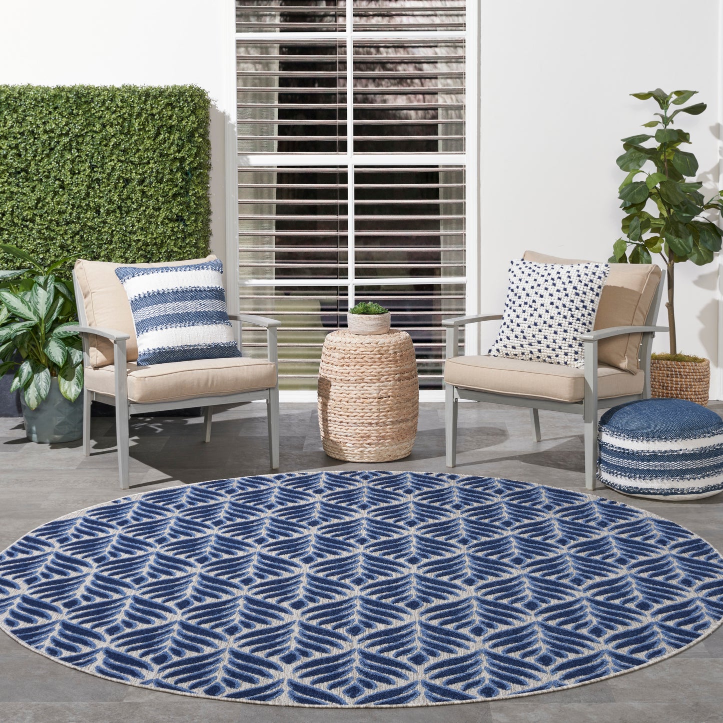 Nourison Aloha 5'3" x Round Blue Tropical Rug