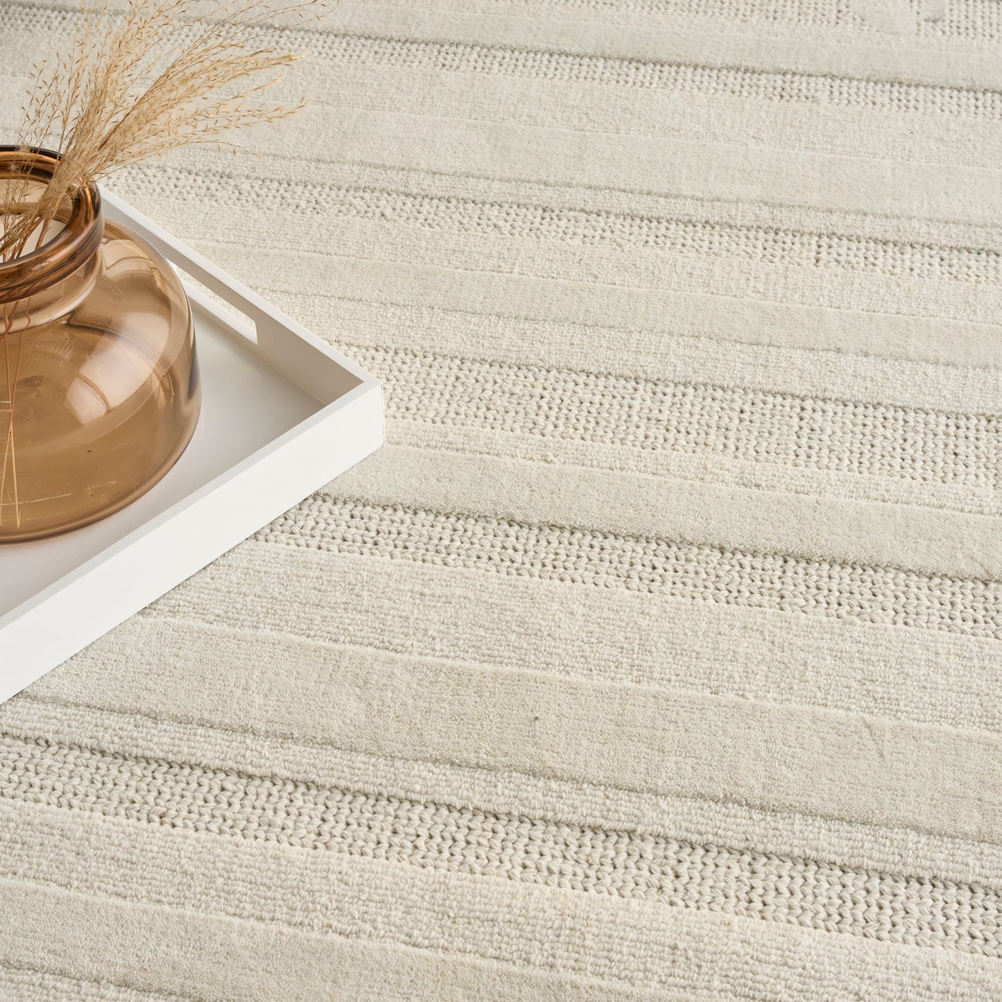 DKNY Pure Multi Weave 4' x 6' Ivory Contemporary Indoor Rug