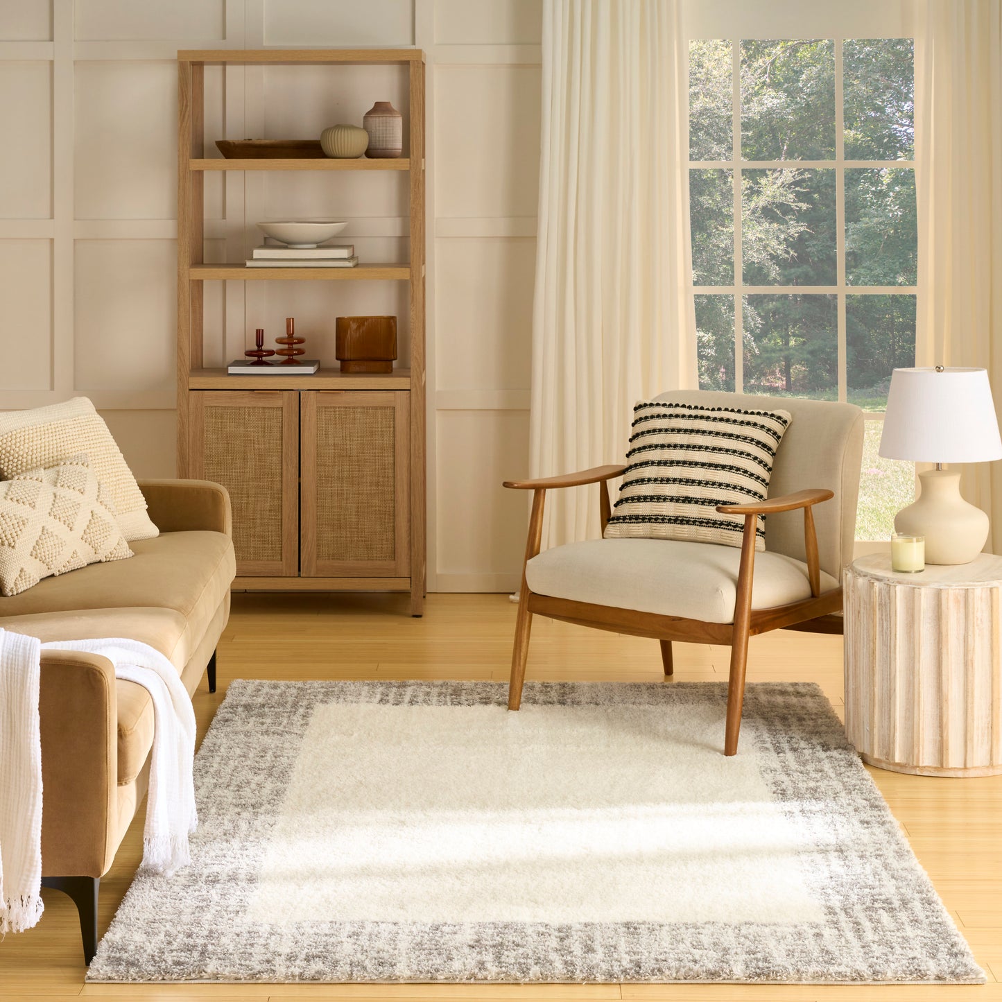 Nourison Pacific Shag 5'3" x 7'3" Ivory Grey Shag Indoor Rug