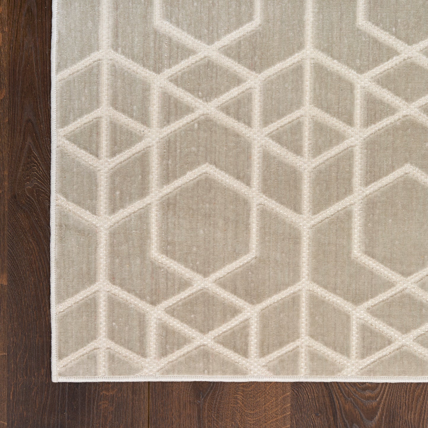 Nourison Washable Charm 5' x 7' Silver Ivory Modern Indoor Rug