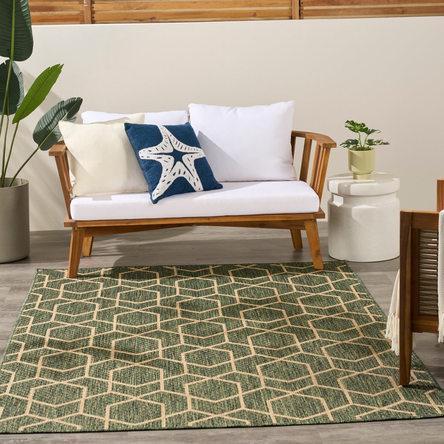 Nourison Horizon Indoor/Outdoor 4' x 6' Green Modern Rug
