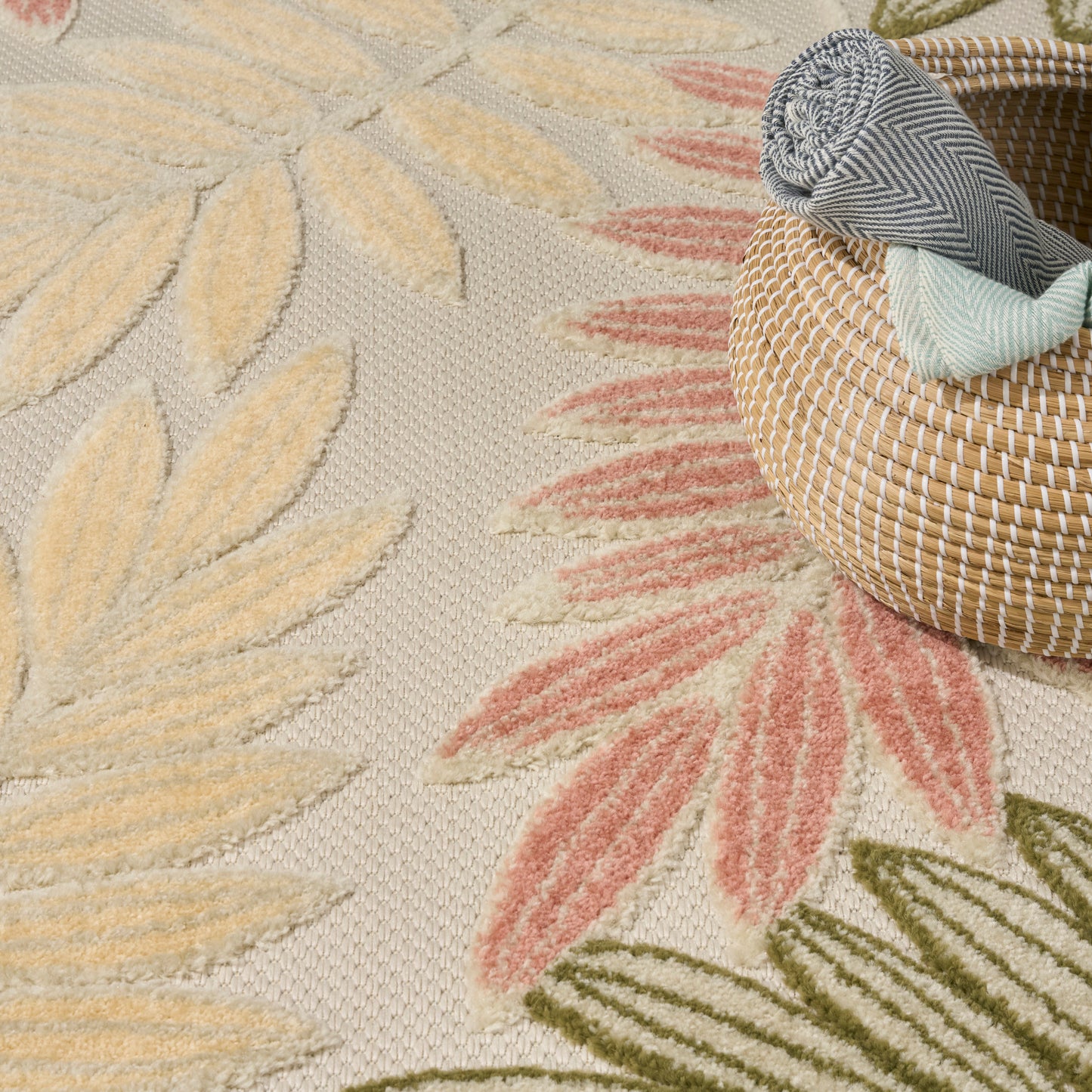 Nourison Aloha 7'10" x 10'6" Ivory Rose Modern Rug