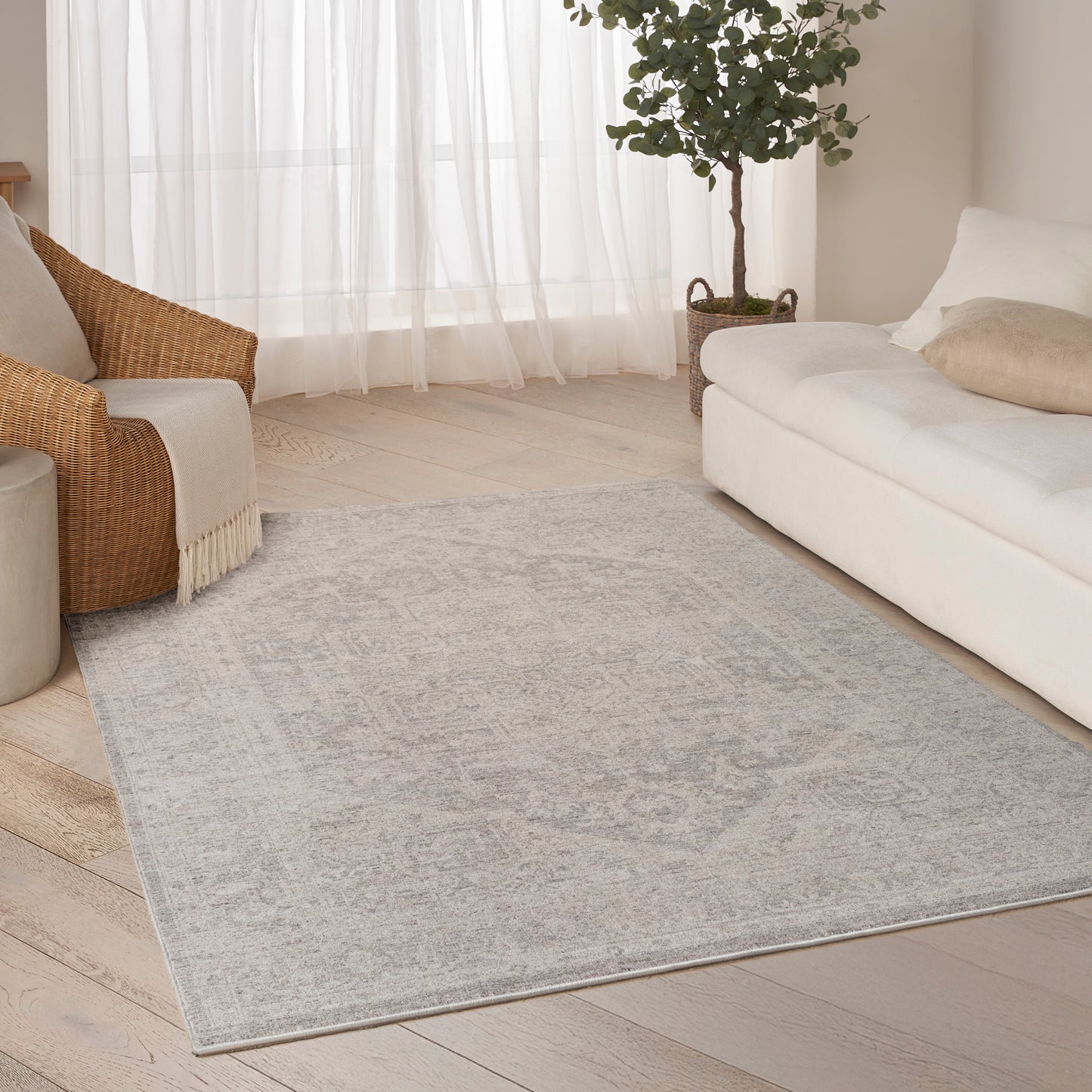 DKNY Pure Shades 4' x 6' Grey Vintage Indoor Rug