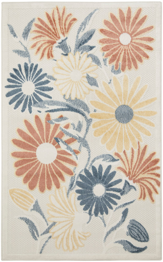 Nourison Aloha 2'8" x 4' Ivory Rose Outdoor Rug