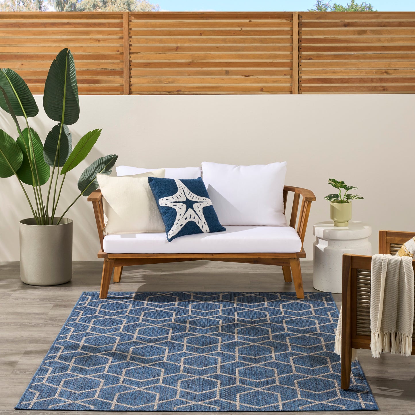Nourison Horizon Indoor/Outdoor 6' x 9' Denim Modern Rug