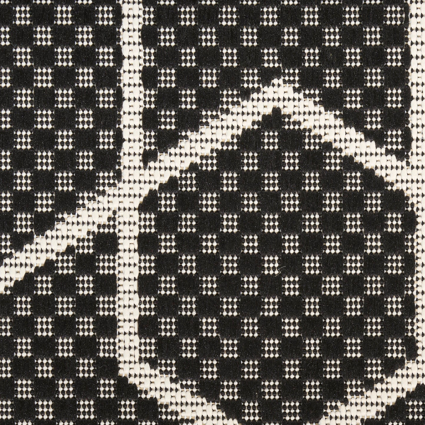Nourison Horizon Indoor/Outdoor 6' x 9' Black Modern Rug
