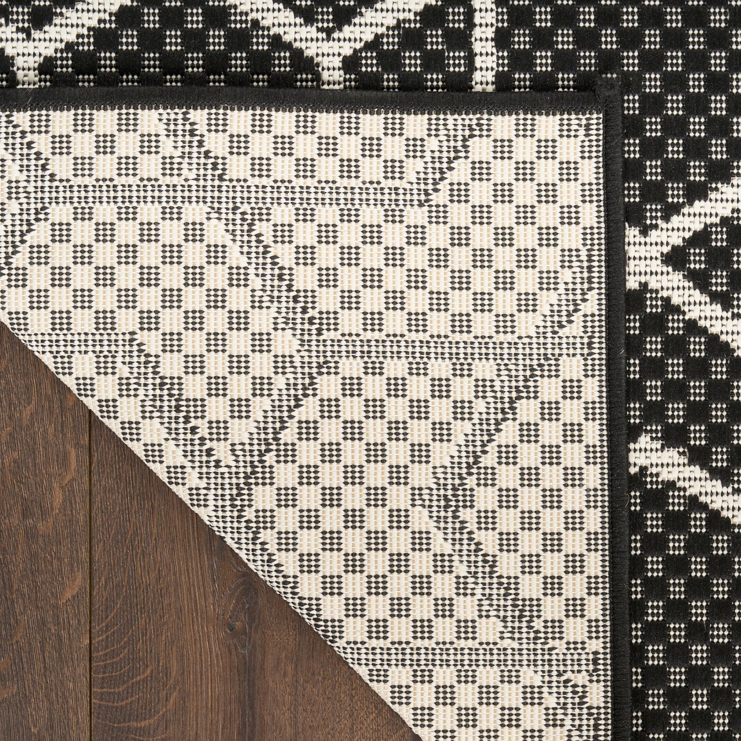Nourison Horizon Indoor/Outdoor 6' x 9' Black Modern Rug