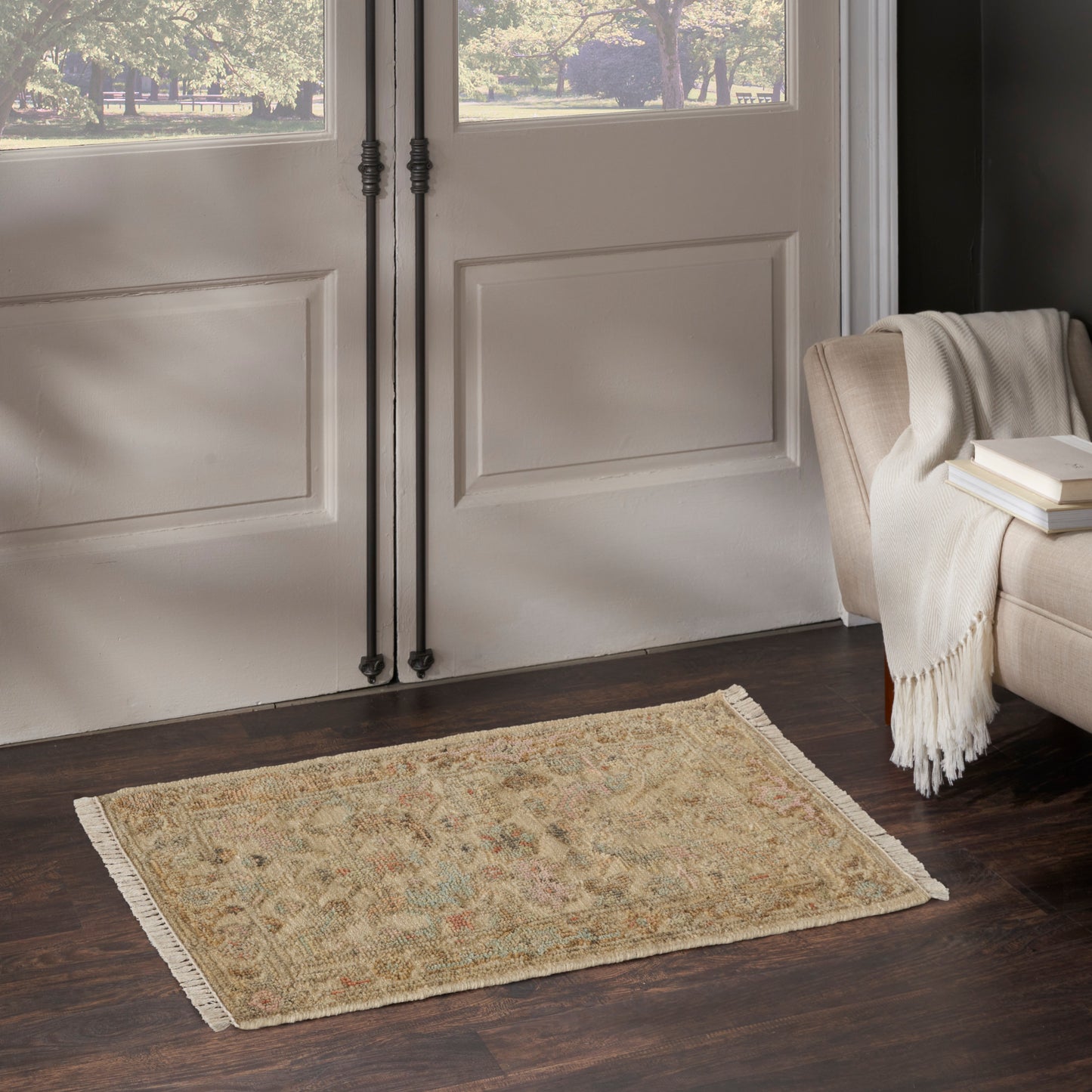 Nourison Heritage Vine 2' x 3' Beige Vintage Indoor Rug