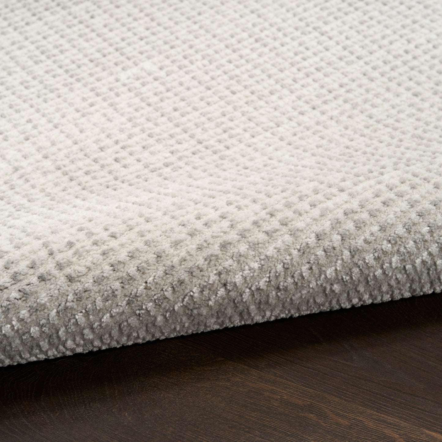 DKNY Atlantic Avenue 4' x 6' Grey Modern Indoor Rug