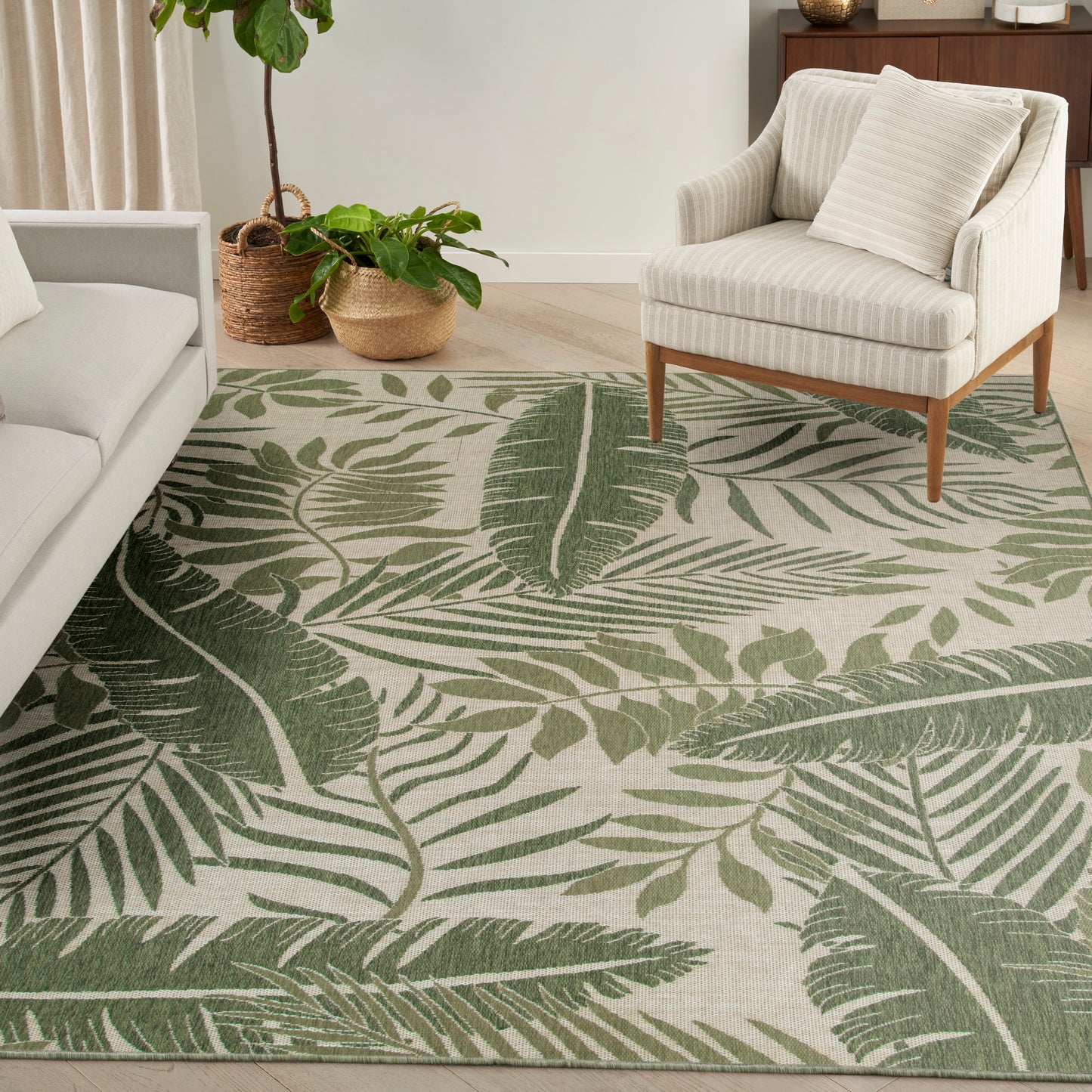 Nourison Garden Oasis 10' x 14' Ivory Green Outdoor Rug