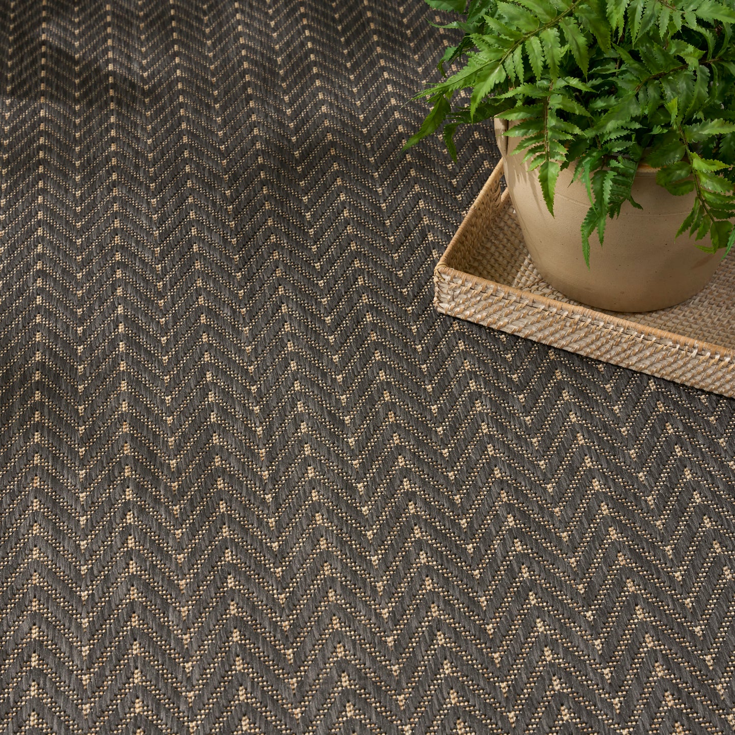 Nourison Horizon Indoor/Outdoor 6' x 9' Charcoal Modern Rug